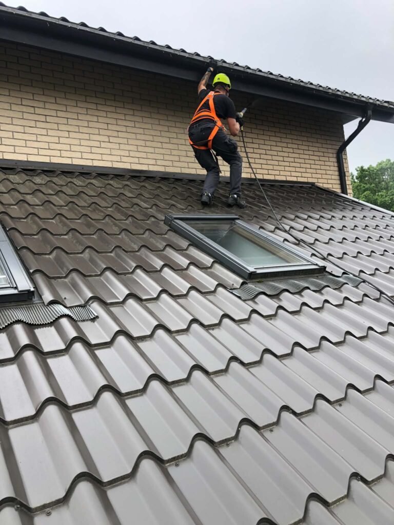 Įvairūsdarbai aukštyje ir sunkiai prieinamose vietose